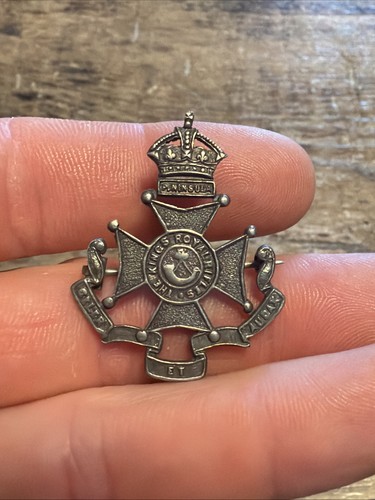 Vintage british army cap badge - vintage,